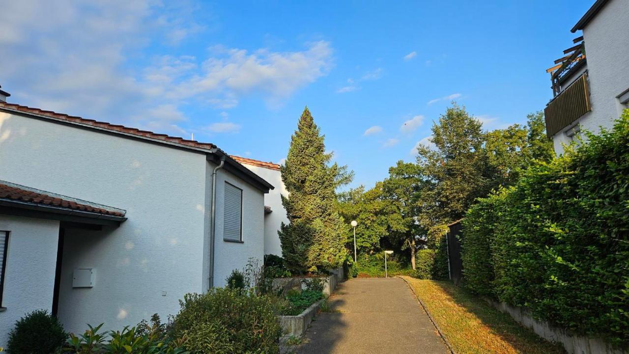 Ferienzimmer Bei Thomas - Gemuetliches Schlaf- Und Wohnzimmer Mit Modernem Bad Ulm Exterior foto