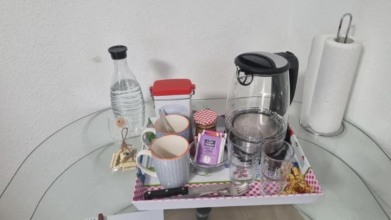 Ferienzimmer Bei Thomas - Gemuetliches Schlaf- Und Wohnzimmer Mit Modernem Bad Ulm Exterior foto